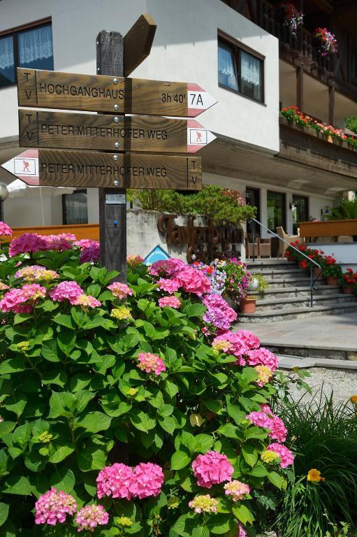 Apparthotel Taufenbrunn Parcines Exterior foto